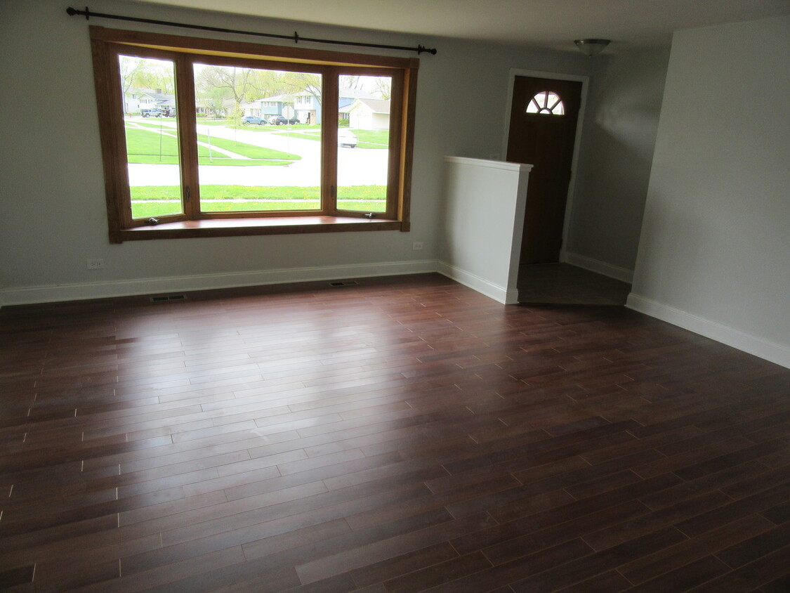 Foto principal - 621 Sienna Dr