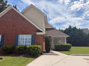 Building Photo - 302 St Rosea Rd