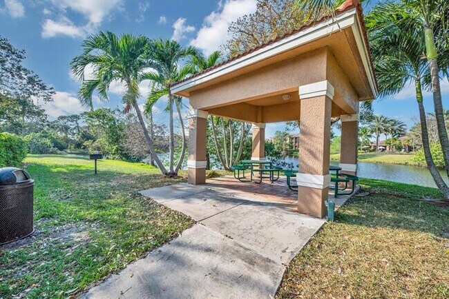 Foto del edificio - 3679 NW Mediterranean Ln