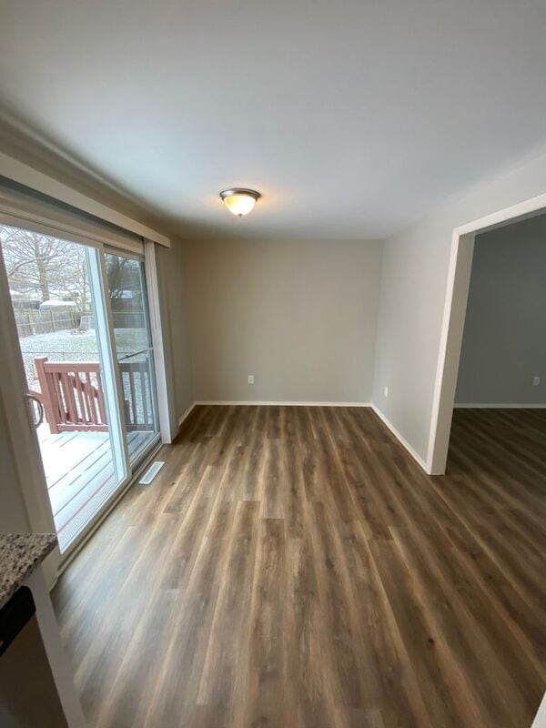 Building Photo - 5042 Bentler Dr