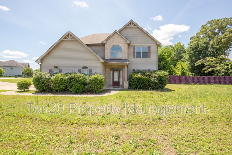 Primary Photo - 2 Willow Oak Lane