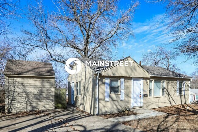 Foto del edificio - 3 Bedroom Pet-Friendly Home in Kansas City, MO with Main Street Renewal