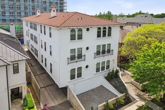 Building Photo - 4210 Prescott Ave