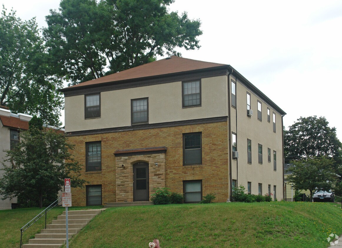 Primary Photo - 4541 France Ave S