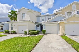 Building Photo - 9815 Carlsdale Dr