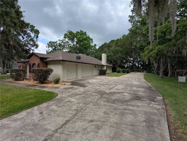 Foto del edificio - 8930 SE 17th Ct