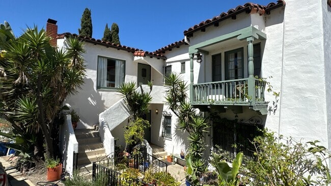 Building Photo - 2454 Kenilworth Ave