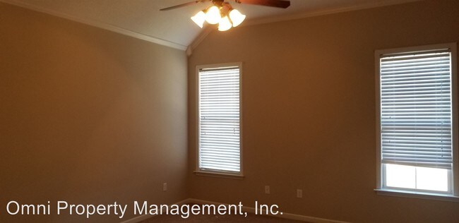 Building Photo - 4 br, 3 bath House - 40 Burton Place Dr
