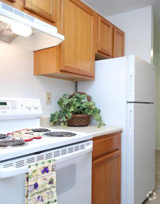 Interior Photo - Shadow Hill Apartments and Townhouses