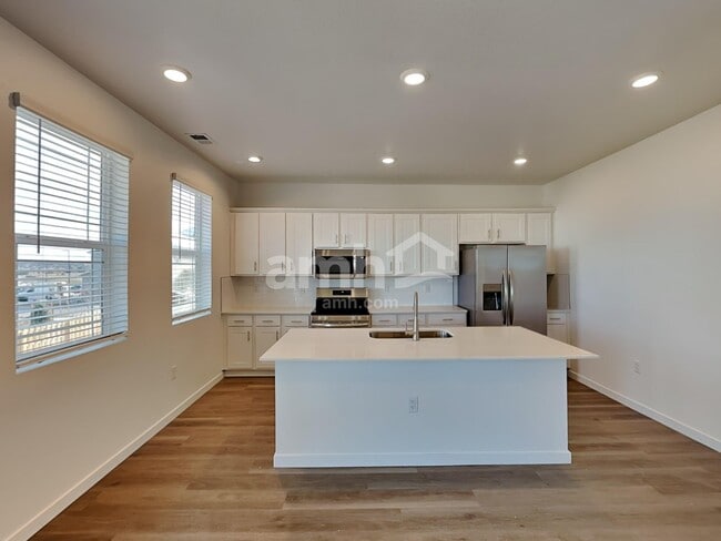 Building Photo - 26136 E Calhoun Pl