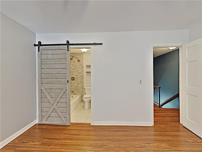 Foto del edificio - 1101 Collier Rd NW