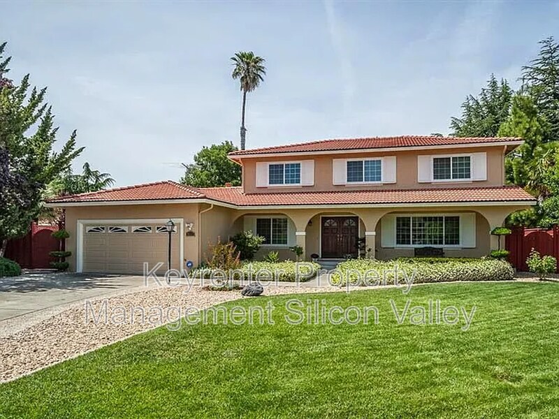 Foto principal - 20021 Knollwood Dr