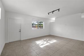 Foto del edificio - 1116-1120 S 17th Ave