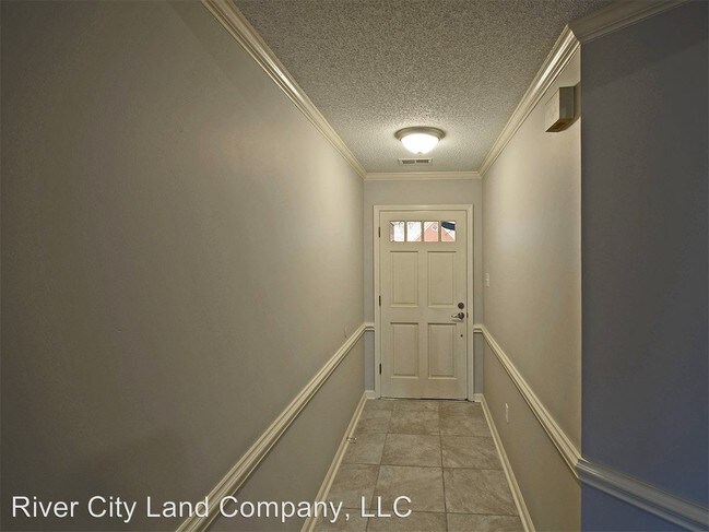 Foto del edificio - 3 br, 2 bath House - 6494 Saddleback Circle