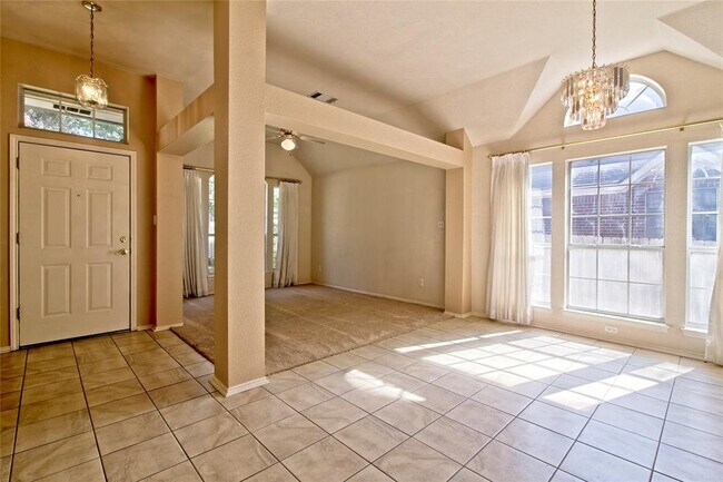 Building Photo - 108 Rio Vista Dr
