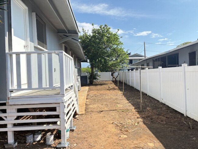 Foto del edificio - Two Bedroom Duplex