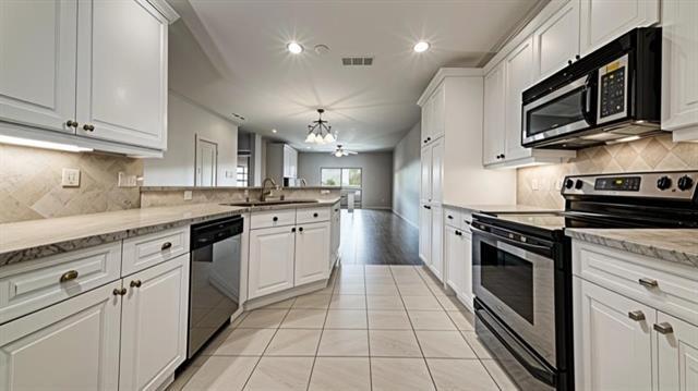 Foto del edificio - 1805 Signal Ridge Pl