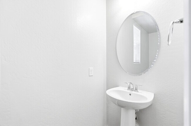 Foto del edificio - 2263 S Henry Ln