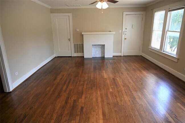 Building Photo - 515 Monticello Dr