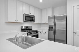 Building Photo - 16472 Blossom Grv Dr