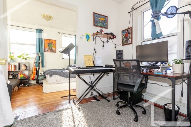 Building Photo - Gas, Heat, Hot Water Included, Laundry in the Building, Parking for Rent, Eat-in Kitchen