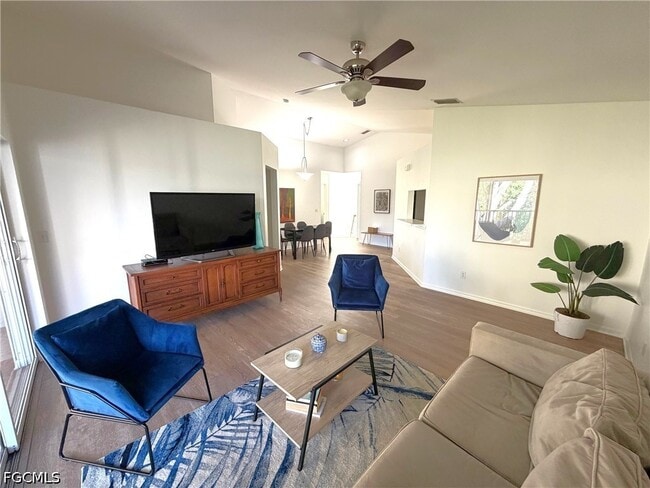 Foto del edificio - 3740 Fieldstone Blvd