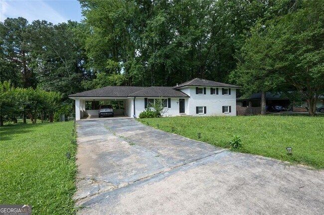 Foto del edificio - 1025 Hilburn Dr SE