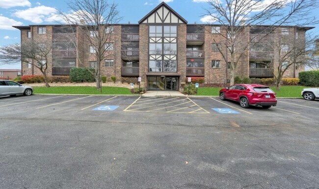 Building Photo - 10351 Menard Ave