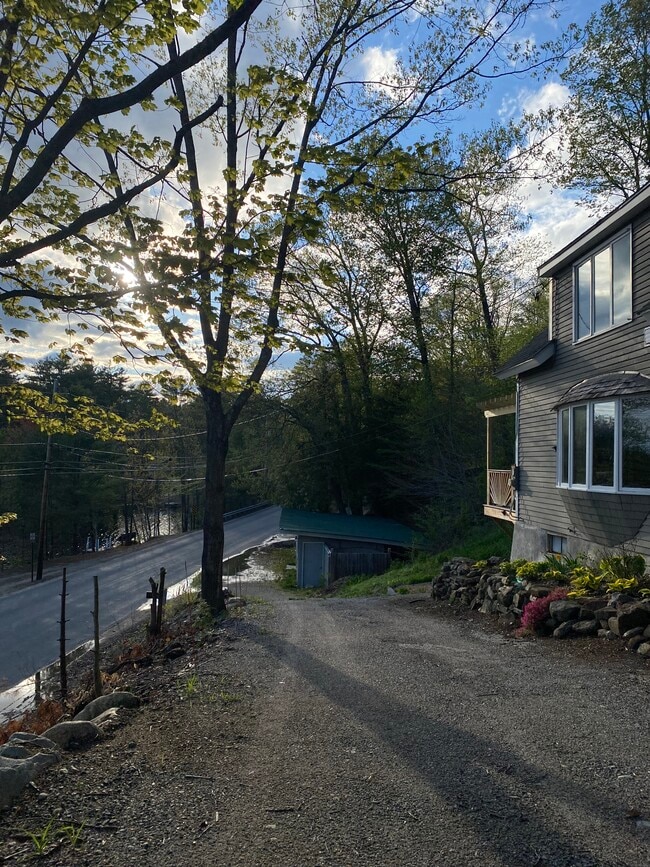 Building Photo - 326 Reservoir Dr