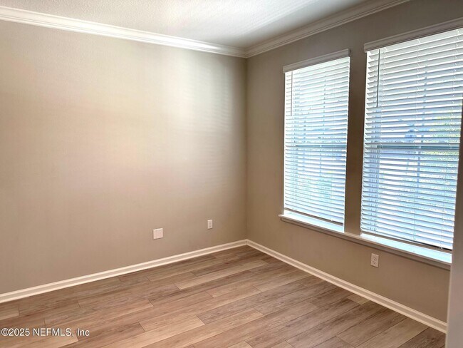 Foto del edificio - 488 Windley Dr
