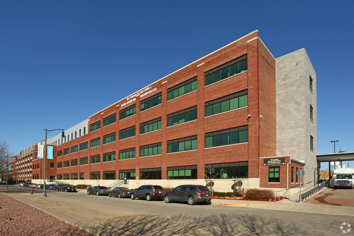 Primary Photo - Edward & Della Thome Rivertown Apartments