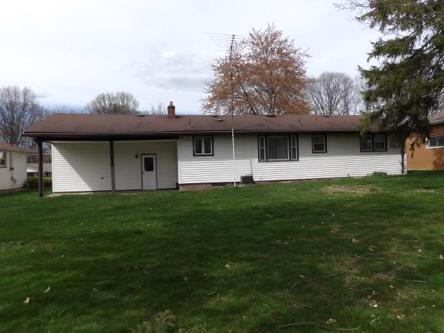 Building Photo - 743 Forest Ridge Dr