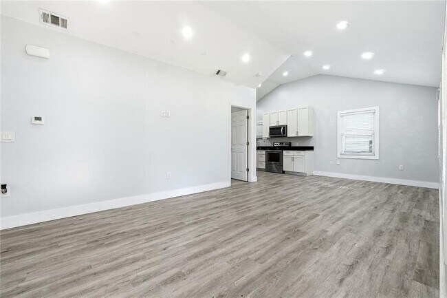 Foto del edificio - 4154 Brenda Dr