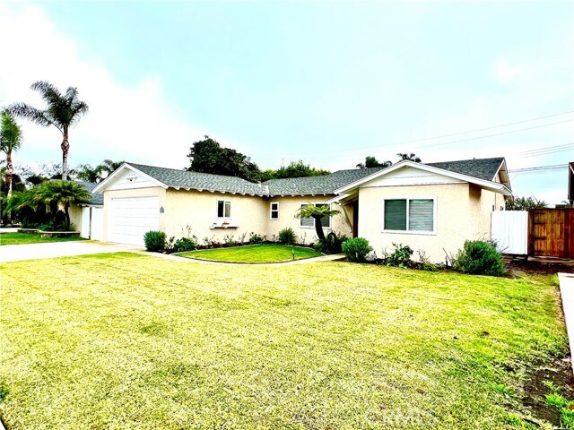 Primary Photo - 5092 Linda Cir