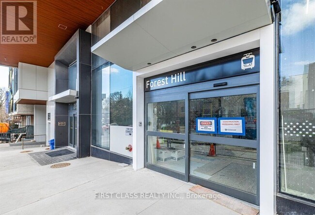 Building Photo - 2020-2020 Bathurst St