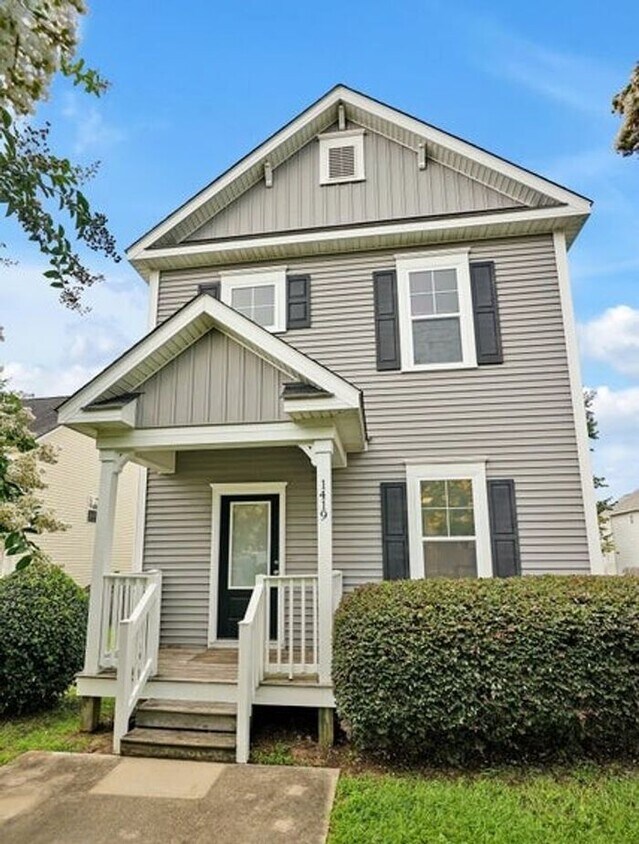 Primary Photo - 1419 King St