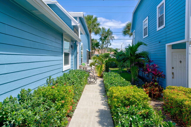 Building Photo - 1405 Ocean Dunes Cir