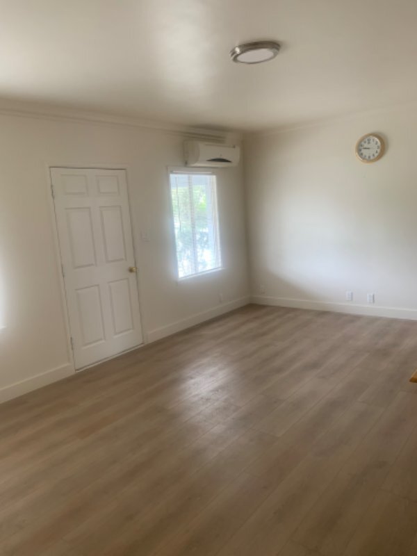 Foto del edificio - 9020 Longden Ave