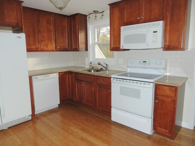 Building Photo - 39 Stonegate Ln