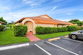Building Photo - 13759 Date Palm Ct