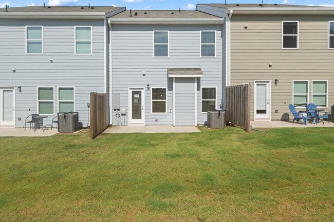 Foto del edificio - 11640 Mendenhall Ct