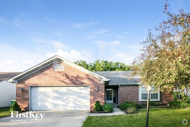 Building Photo - 557 E Pine Ridge Dr