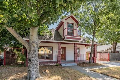 Building Photo - 1208 N Sylvania Ave