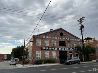 Building Photo - 3309 Blake St
