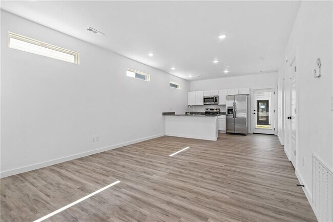 Foto del edificio - 1031 Ventnor Ave