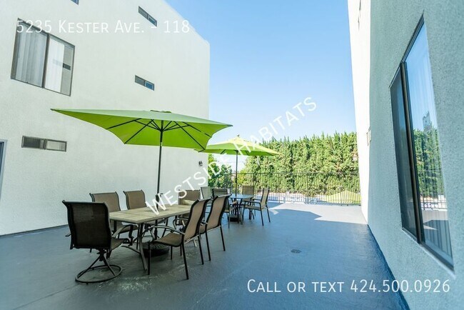 Building Photo - 5235 Kester - Gorgeous, fully renovated bu...