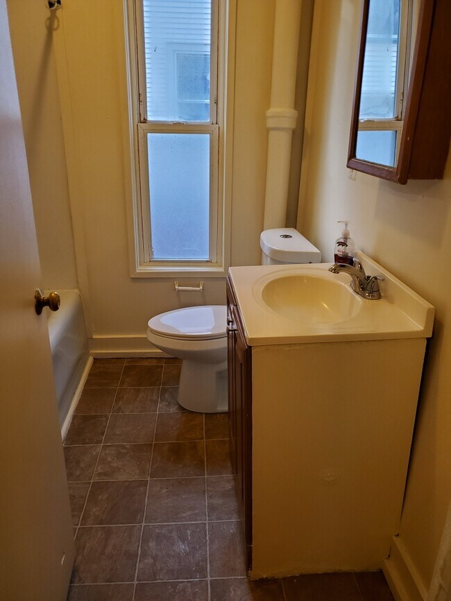 Foto del edificio - 284 Magnolia St