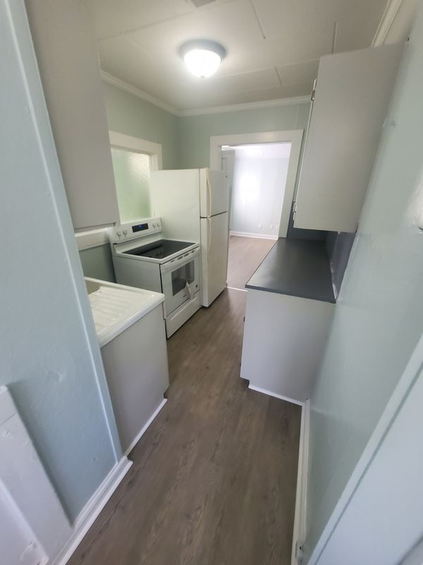 Building Photo - 403 Gilmer St