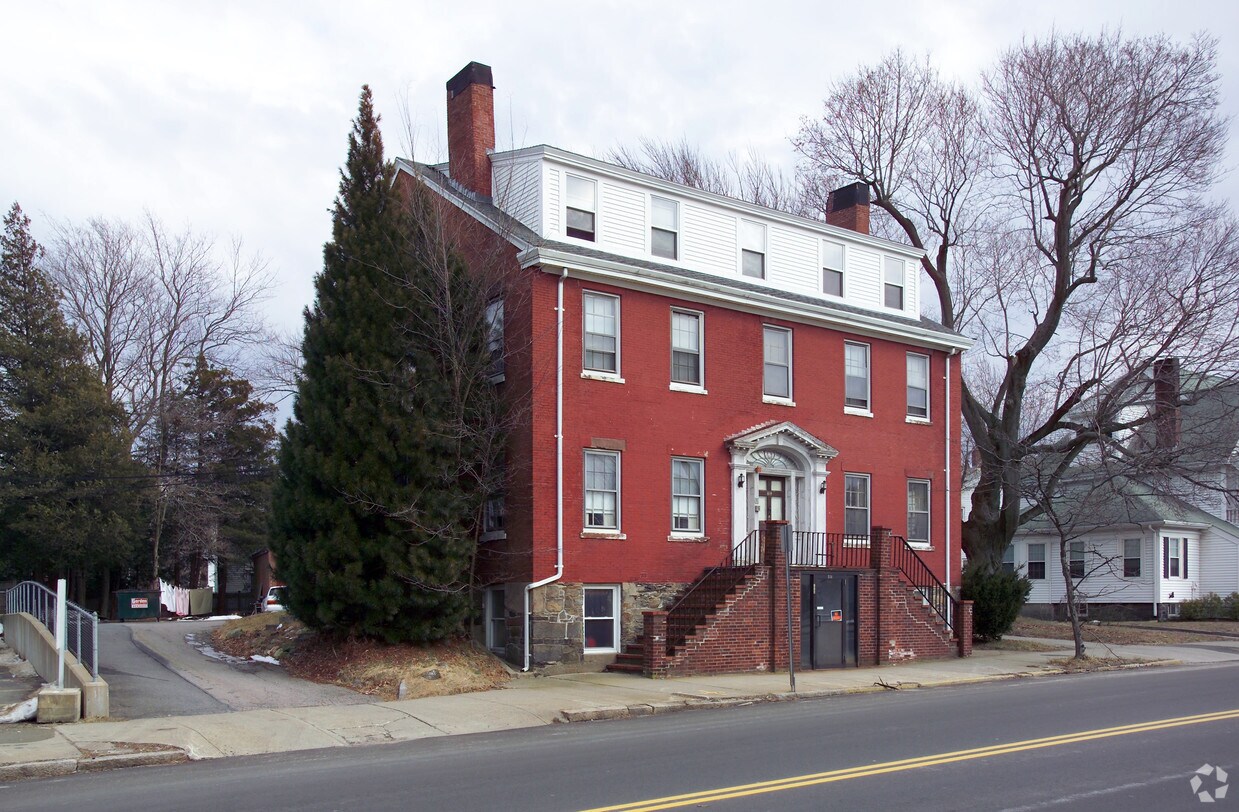 Building Photo - 114 Weir St