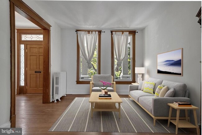 Building Photo - 1348 G St SE